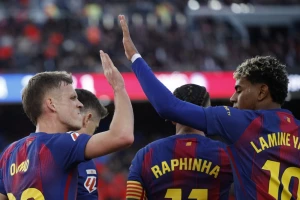 Alaves poveo u 45. sekundi, ali nije pokvario žurku - Jamal i Olmo plesali, ali Barsa je drugi tim kada je tu - Rafinja!